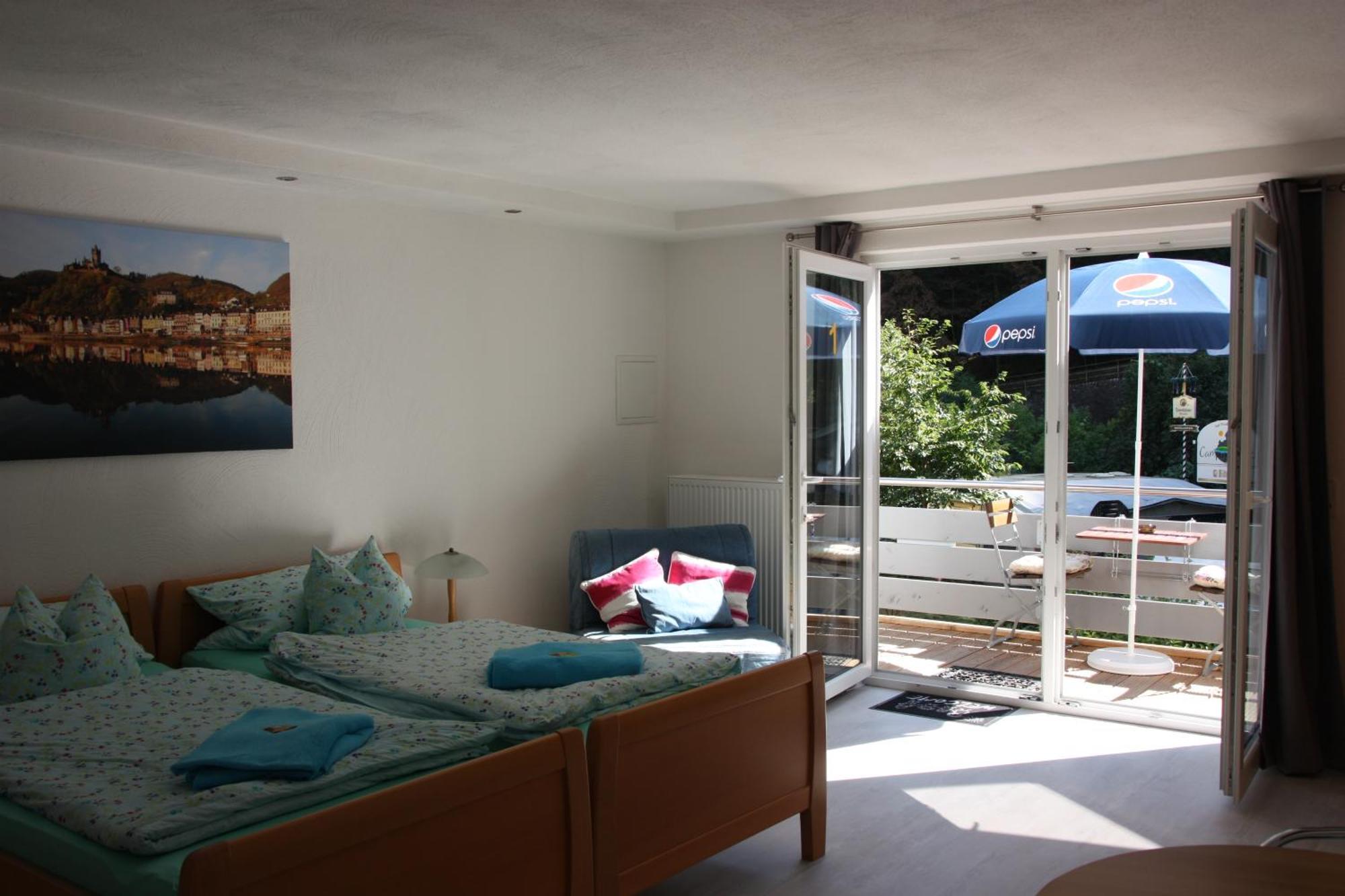 Pension Camping Schausten Cochem Exteriér fotografie